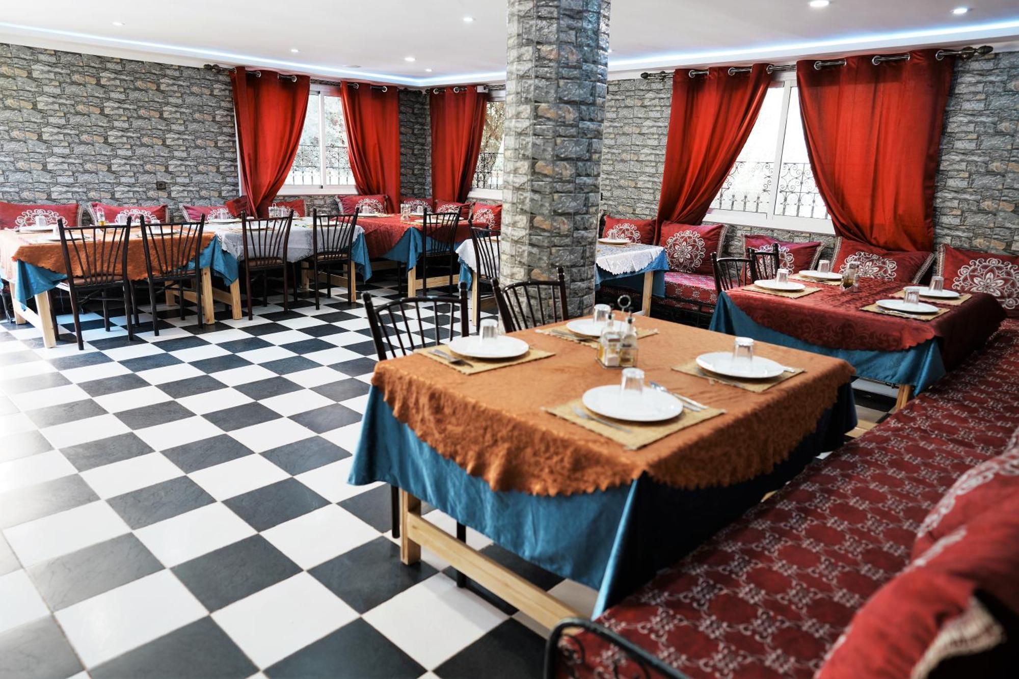 Hotel De La Vallee Ait Baha Bagian luar foto