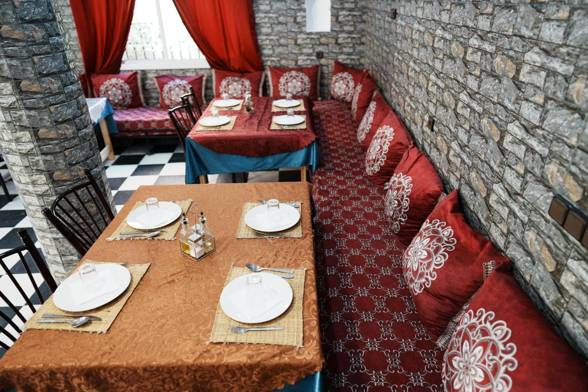 Hotel De La Vallee Ait Baha Bagian luar foto